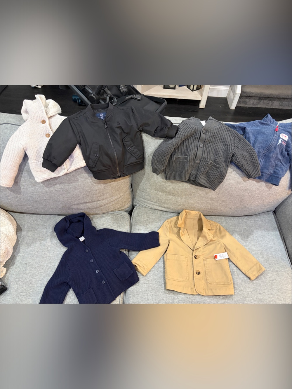 Bundle of jackets and sweaters !